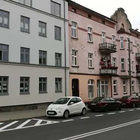 - Mieszkanie W Kamienicy *